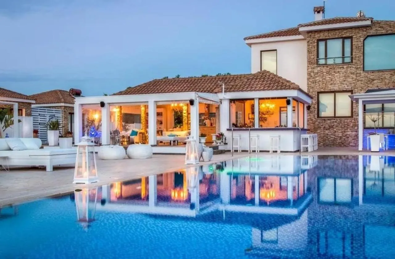 Cape Serenity Mansion Ayia Napa