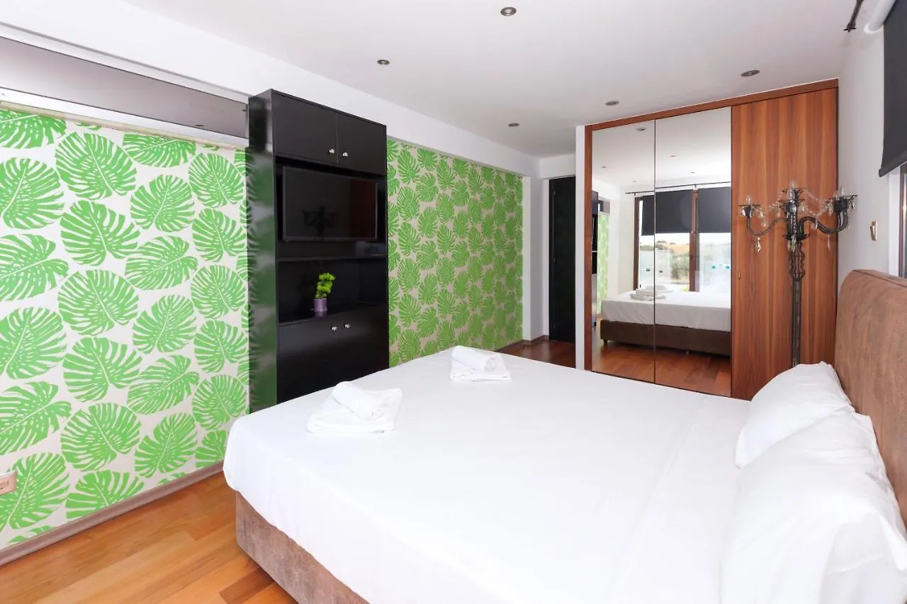 Cape Serenity Mansion Ayia Napa 0*,