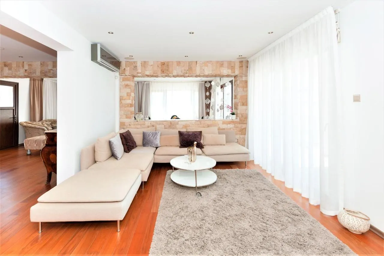 Cape Serenity Mansion Ayia Napa Holiday home